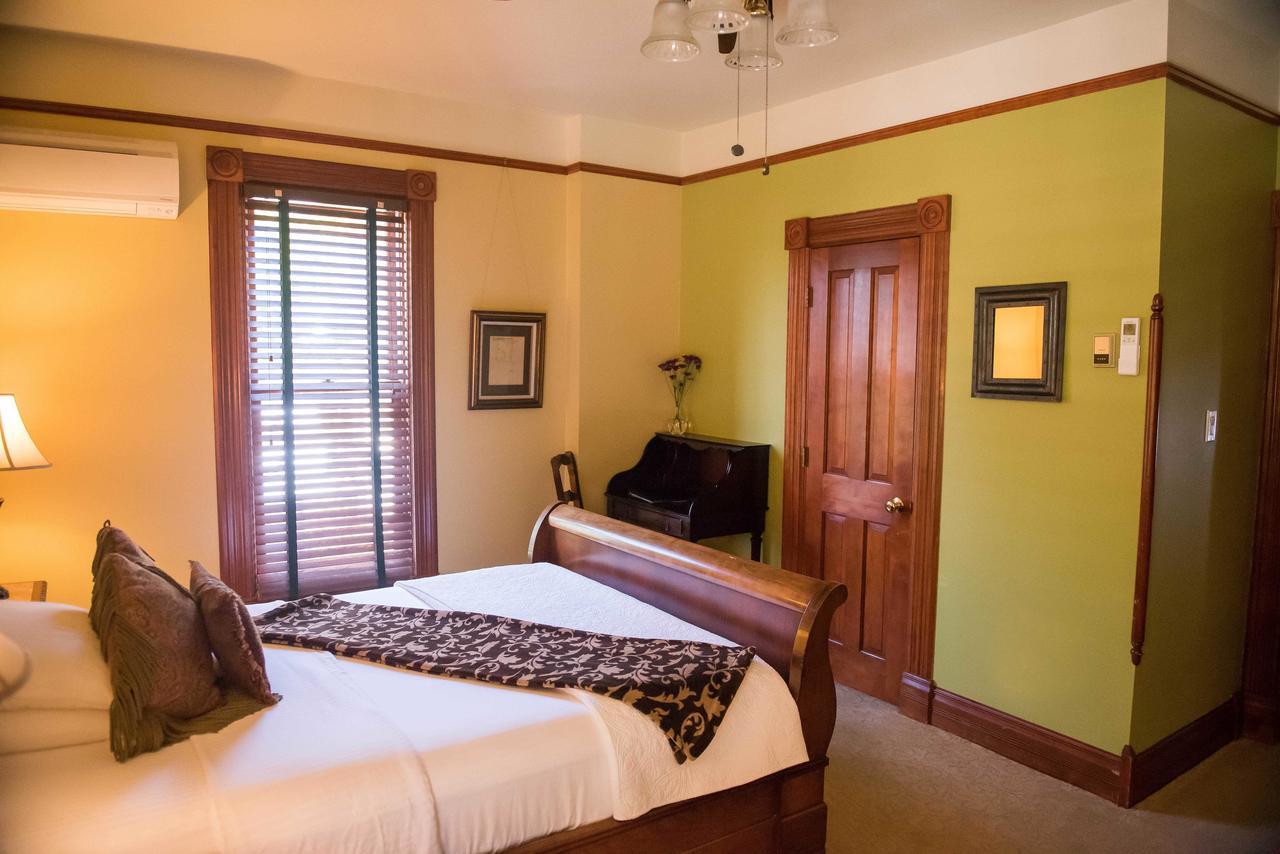 El Cuervo Abq Guest Rooms Альбукерке Экстерьер фото